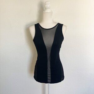Buckle Red by BKE Deep V-Neck Mesh Tank Top Size Small